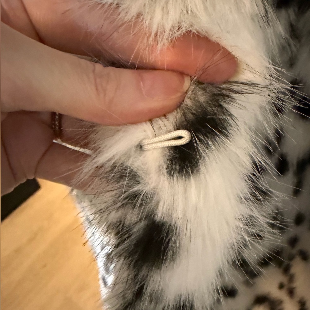 Vegan-Friendly Faux Fox Fur Oversized Coat w/ Dalmation Print - Picture 10 of 14